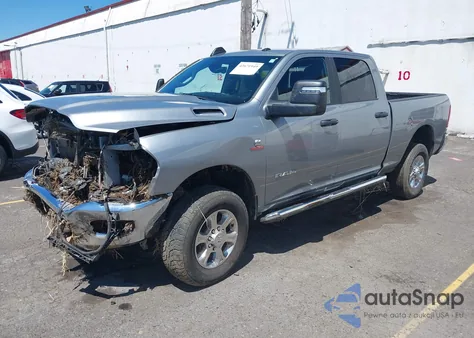 2023 Ram 2500 Big Horn 4X4 6'4 Box z USA, uszkodzony, nr VIN 3C6UR5DL0PG654129